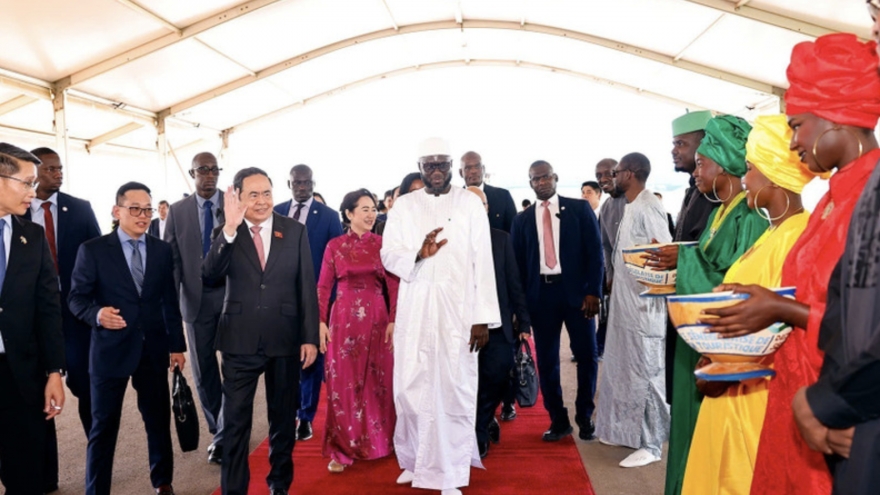National Assembly Chairman arrives in Dakar for official visit to Senegal